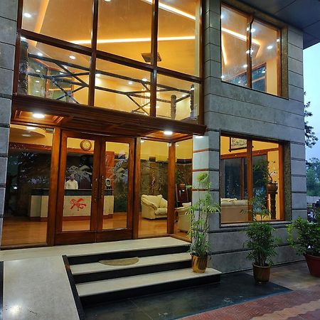 Hotel Presidency Kempegowda International Airport העיר בנגלור מראה חיצוני תמונה