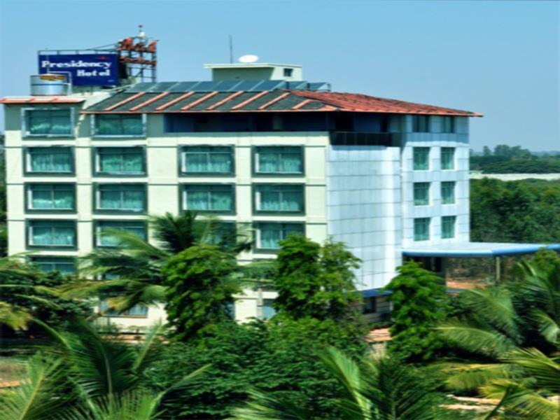 Hotel Presidency Kempegowda International Airport העיר בנגלור מראה חיצוני תמונה